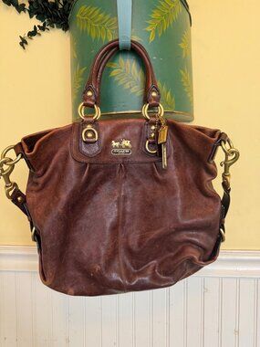 Coach Brown Leather Tote Bag With Brass Hardware & Hang Tags Style F0869-12935 1